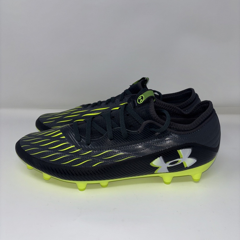 Under Armour Magnetico Select 4 FG Cleats Men Sz10, Black Yellow Molded